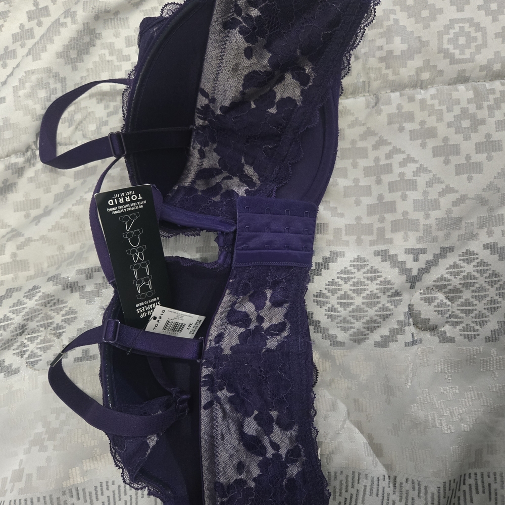 Torrid Purple Lace Convertable Bra